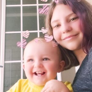 Meet your Posher, Dayna